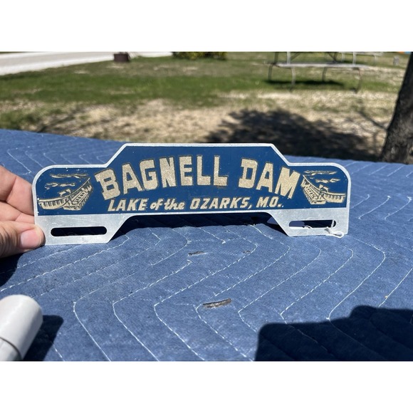 Vintage License Plate Topper -  Bagnell Damn - Lake Of The Ozarks Mo. Rare - Picture 1 of 4
